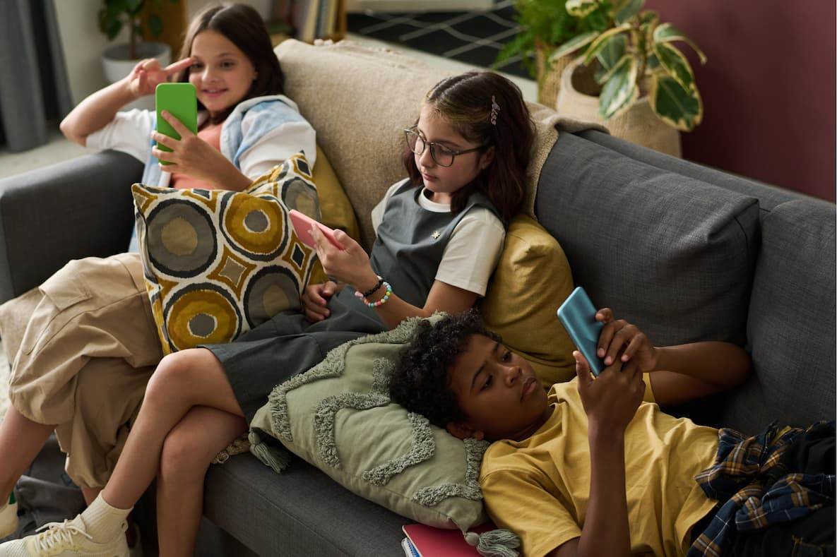 TikTok і YouTube Shorts можуть погіршувати сон у дітей