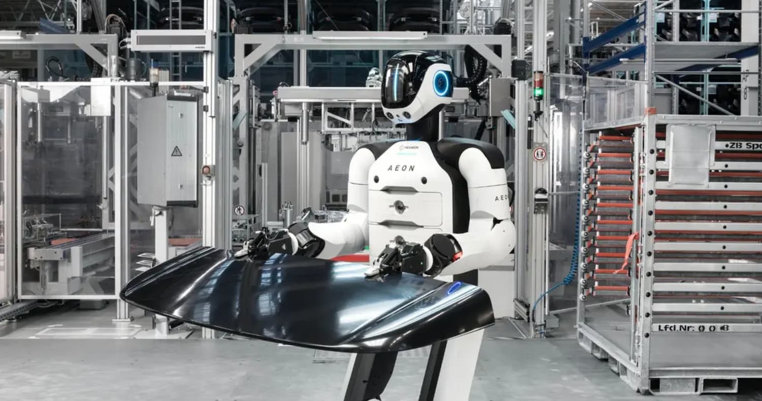 Гуманоїдний робот почав роботу на автозаводі в Німеччині